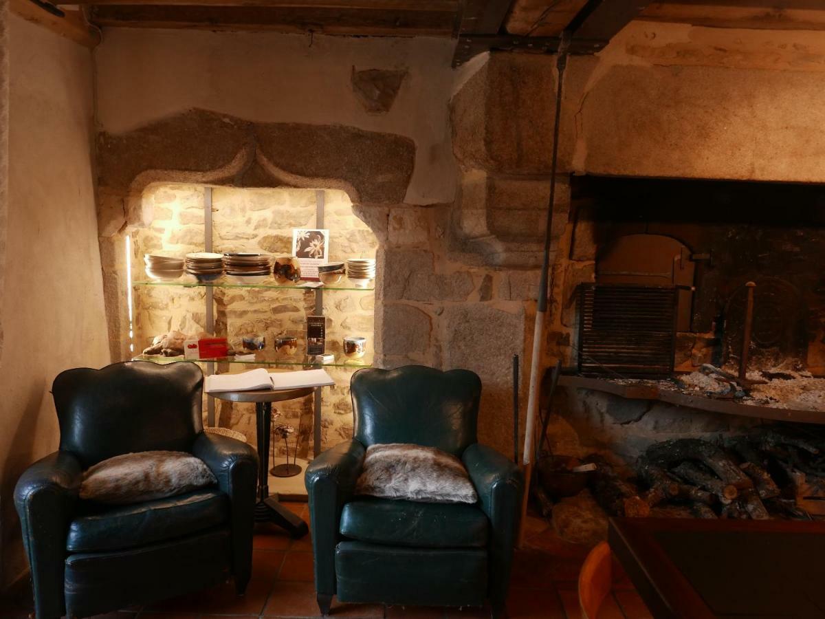 La Cage Aux Oiseaux Bed & Breakfast La Lande-de-Goult Dış mekan fotoğraf