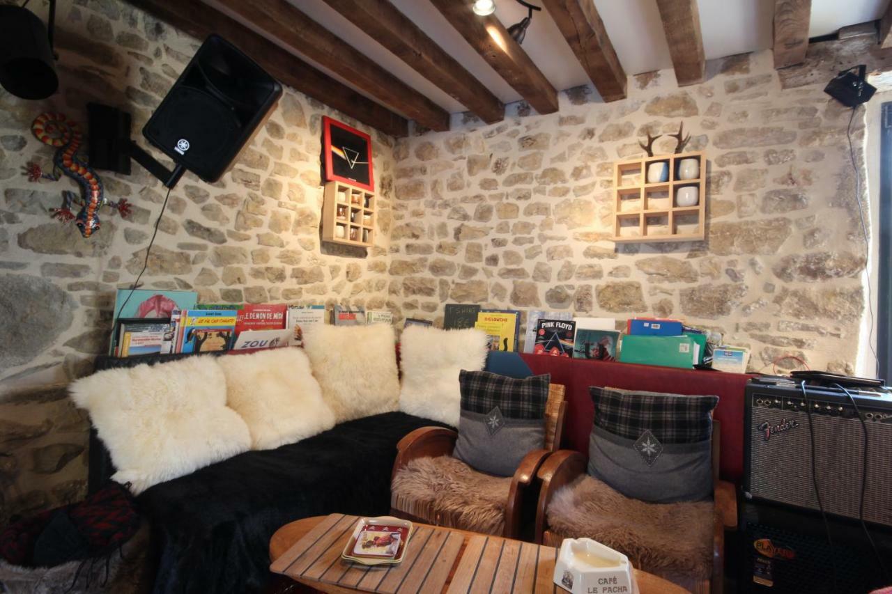 La Cage Aux Oiseaux Bed & Breakfast La Lande-de-Goult Dış mekan fotoğraf