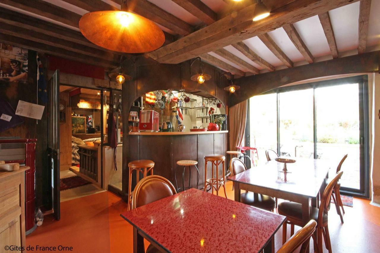 La Cage Aux Oiseaux Bed & Breakfast La Lande-de-Goult Dış mekan fotoğraf